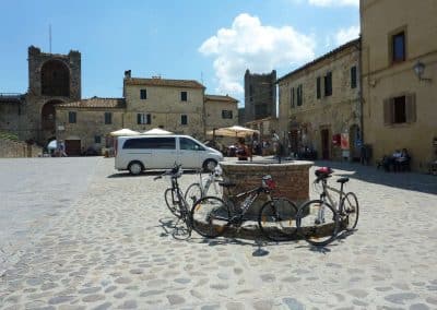 Biking Tuscany